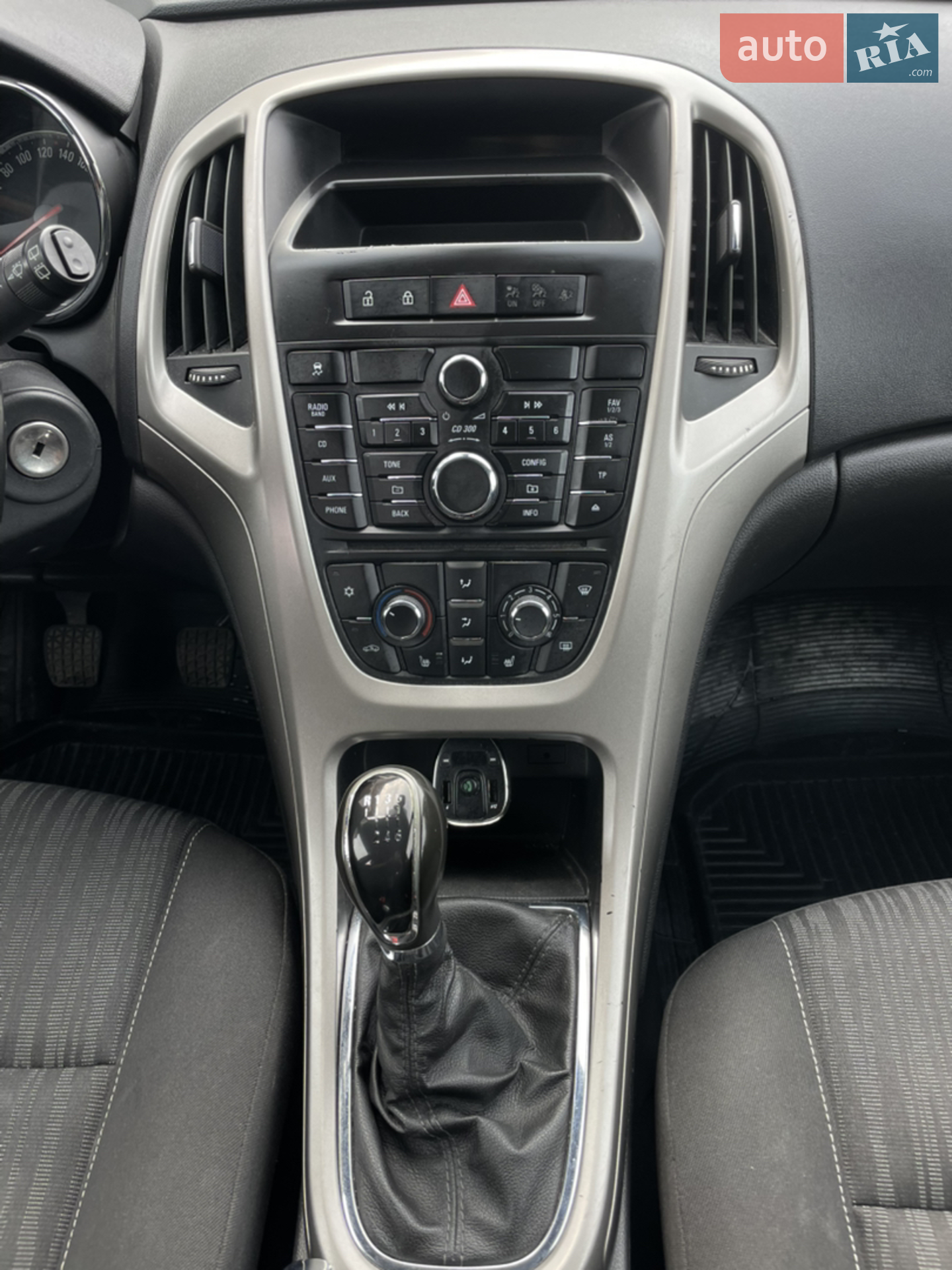 2012 Opel Astra - мініатюра 9
