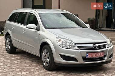 Универсал Opel Astra 2009 в 