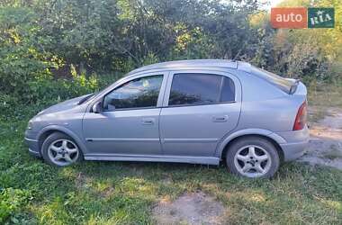 Хэтчбек Opel Astra 2001 в Калиновке