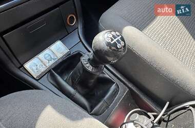 Седан Opel Astra 2007 в 
