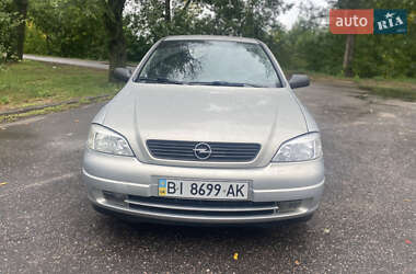Седан Opel Astra 2006 в Кременчуці