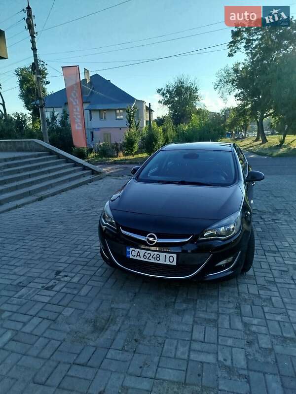 Opel Astra 2015