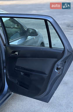 Универсал Opel Astra 2007 в 