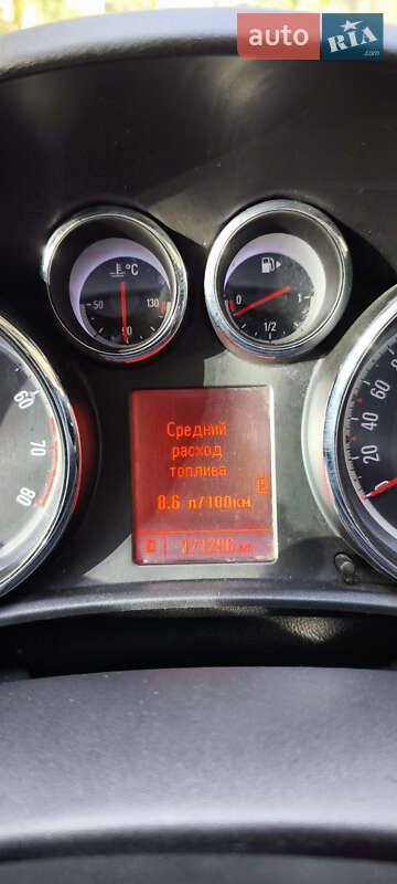 Хэтчбек Opel Astra 2011 в Львове