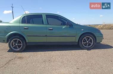 Седан Opel Astra 2007 в 