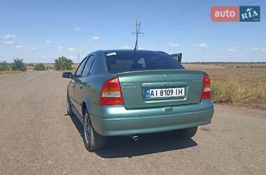 Седан Opel Astra 2007 в 