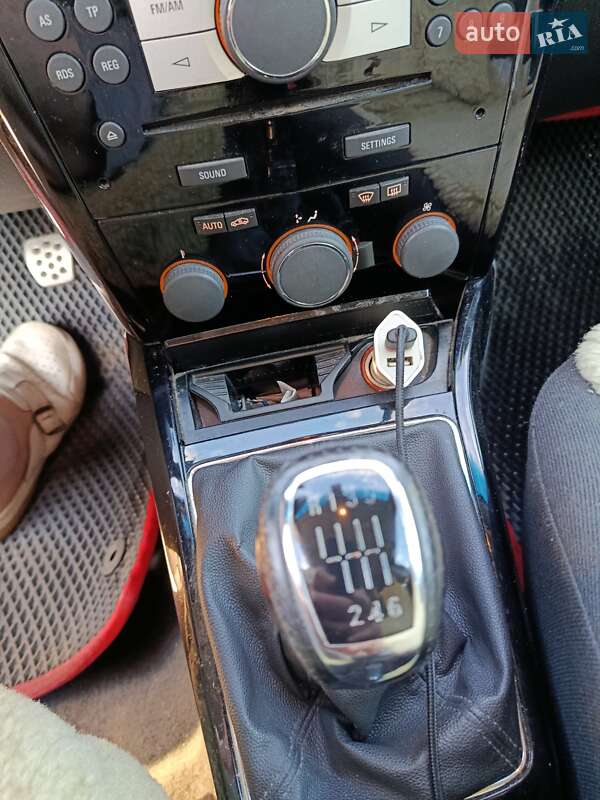 Універсал Opel Astra 2010 в Трускавці фото 3 Універсал Opel Astra 2010 в Трускавці