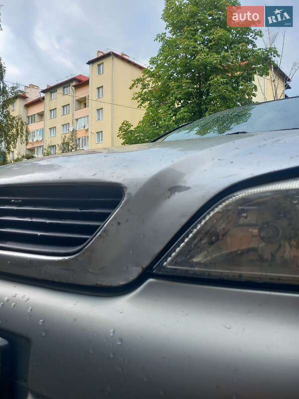 Седан Opel Astra 1999 в Сколе