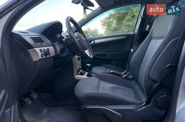 Универсал Opel Astra 2007 в 