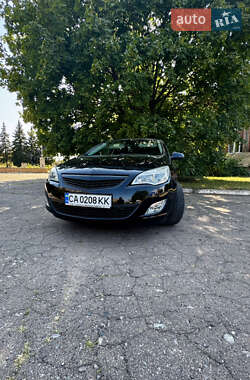 Хэтчбек Opel Astra 2010 в Черкассах