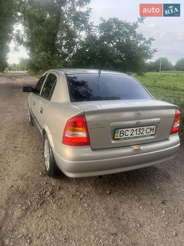 Седан Opel Astra 2008 в Львове фото 9 Седан Opel Astra 2008 в Львове