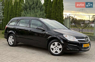 Универсал Opel Astra 2009 в 