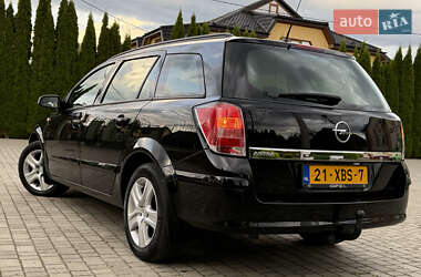 Универсал Opel Astra 2009 в 