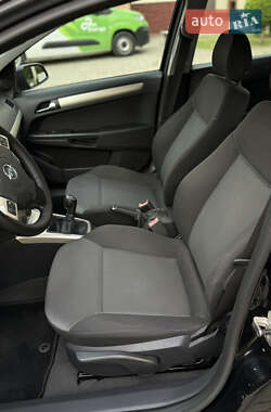 Универсал Opel Astra 2009 в 