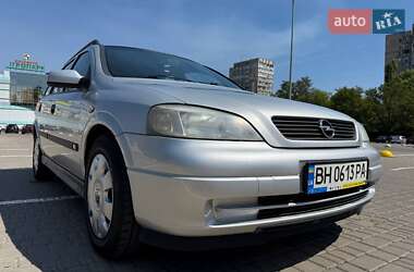 Универсал Opel Astra 2000 в 