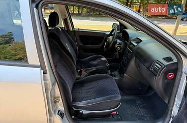Универсал Opel Astra 2000 в 