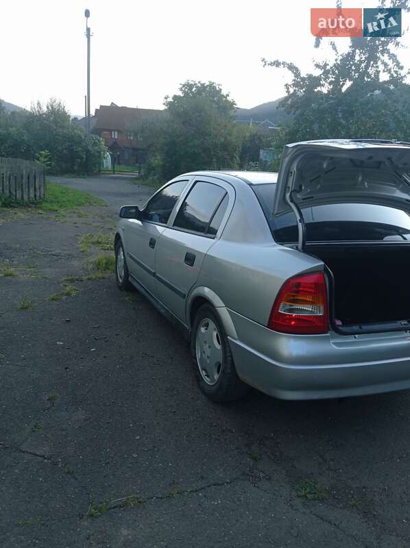 Opel Astra 1999