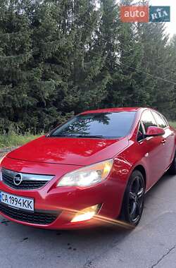 Хетчбек Opel Astra 2010 в Умані