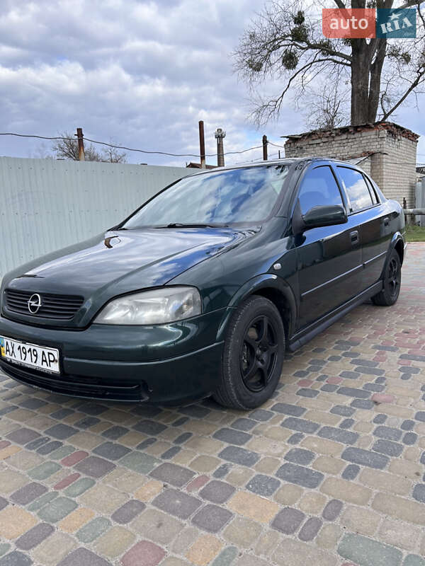 Седан Opel Astra 2000 в Зміїві фото Седан Opel Astra 2000 в Зміїві