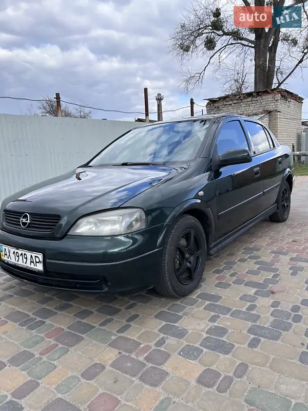 Opel Astra 2000