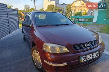 Седан Opel Astra 2007 в Хмельницком