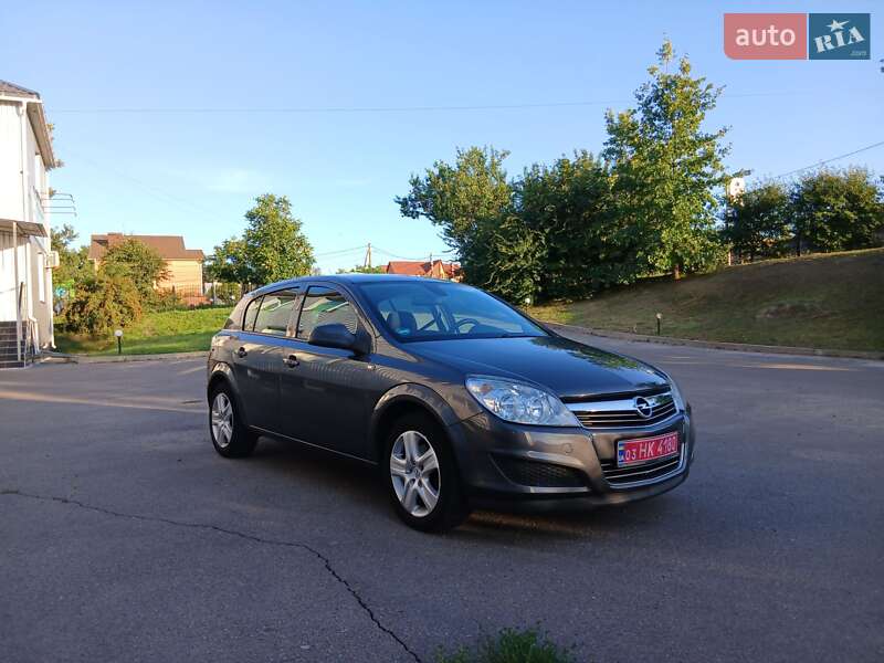 Opel Astra 2009
