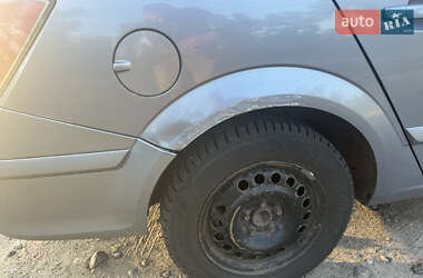 Универсал Opel Astra 2007 в 