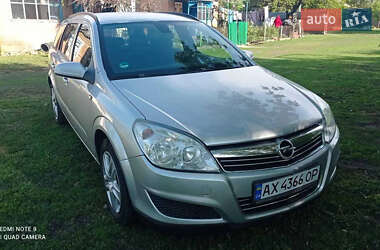 Универсал Opel Astra 2008 в Краснограде
