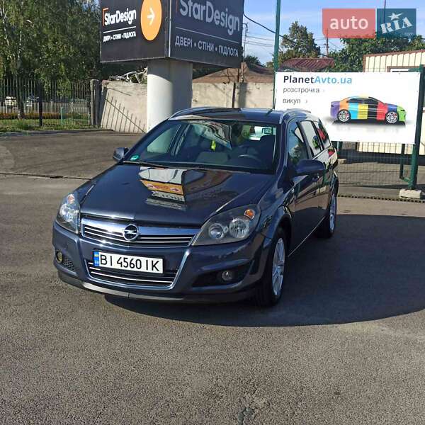 Opel Astra 2010