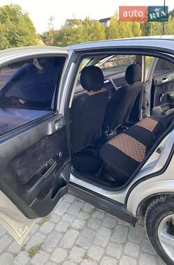 Седан Opel Astra 2000 в 