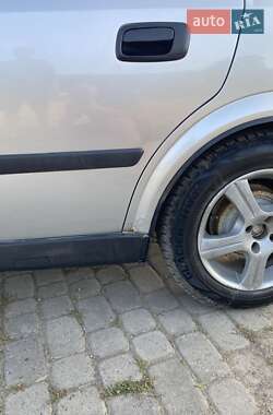 Седан Opel Astra 2000 в 