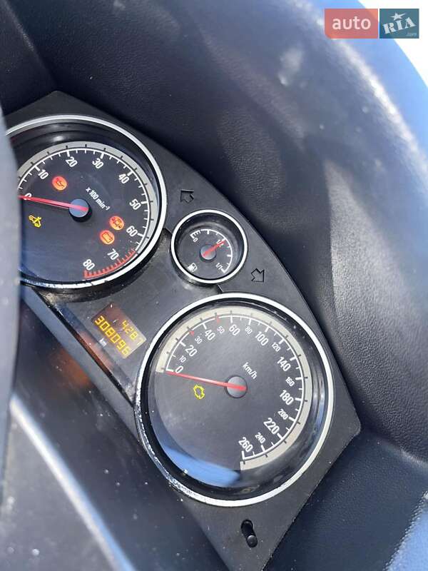 Универсал Opel Astra 2004 в Хмельницком