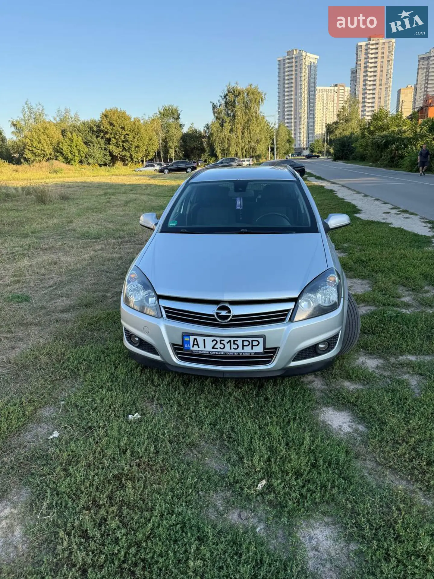2010 Opel Astra - мініатюра 2