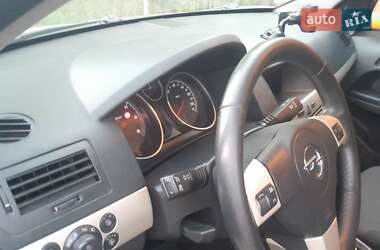 Универсал Opel Astra 2007 в 