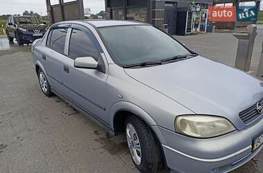 Седан Opel Astra 2001 в Львове