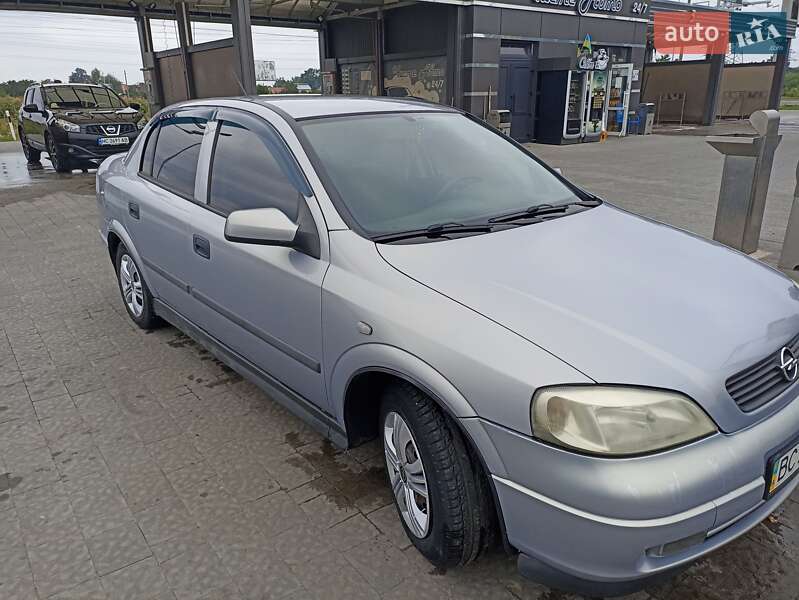 Opel Astra 2001