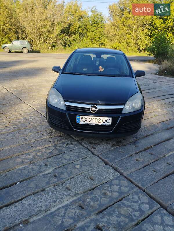 Opel Astra 2004