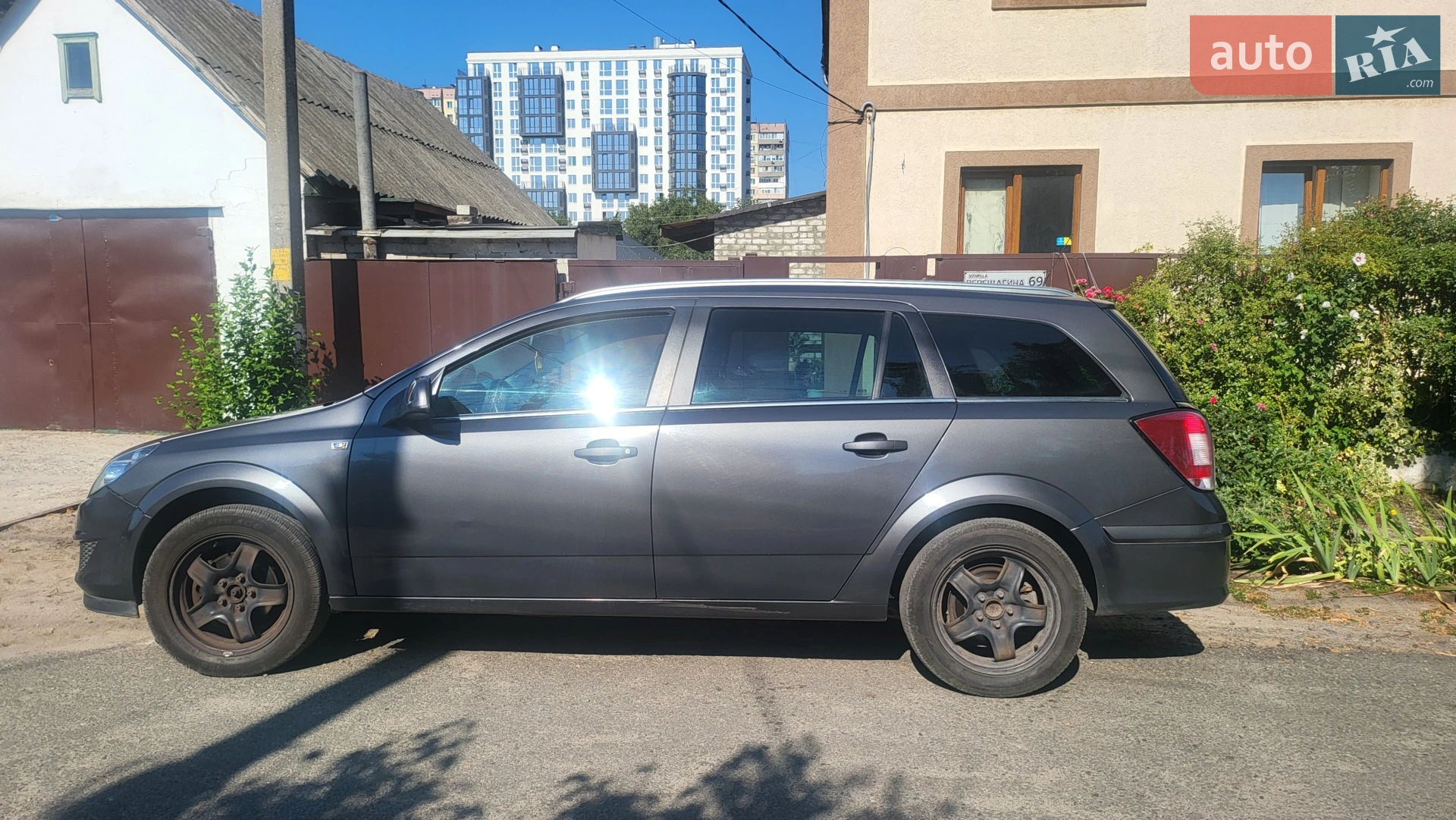 2010 Opel Astra - мініатюра 3