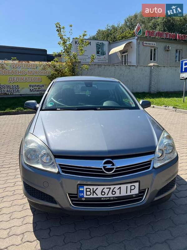 Opel Astra 2007