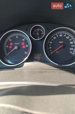 Универсал Opel Astra 2005 в 