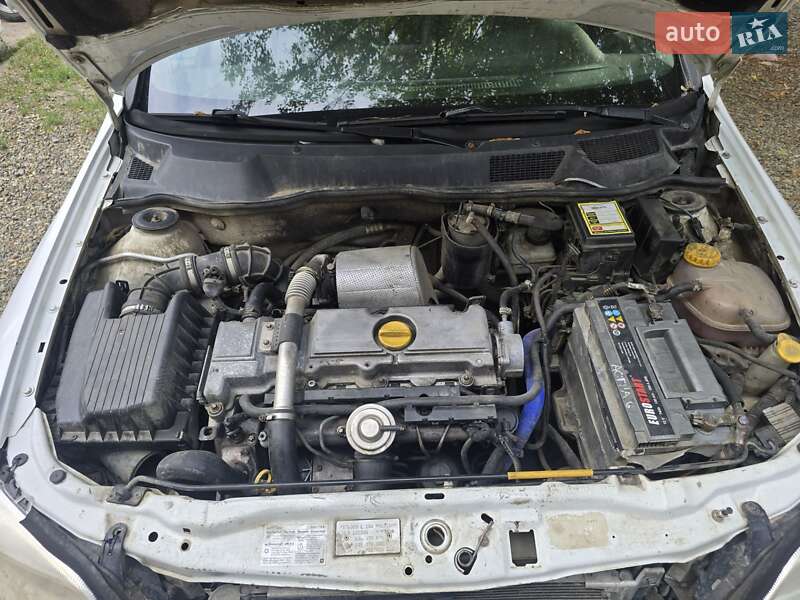 Грузовой фургон Opel Astra 2003 в 