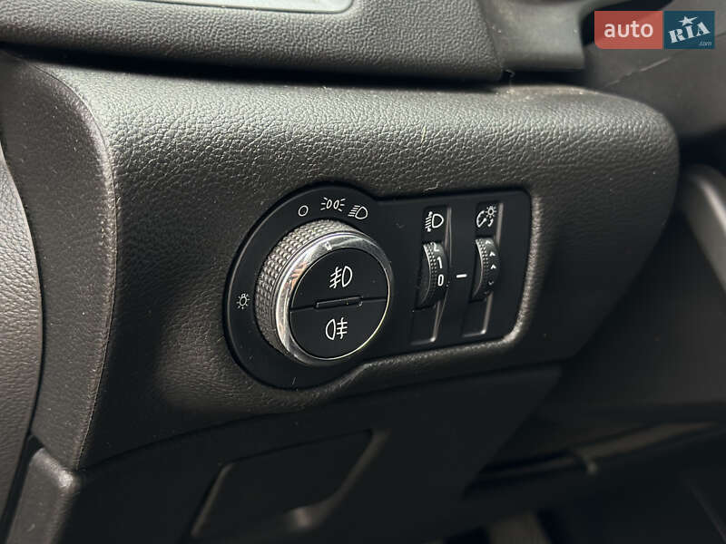 Универсал Opel Astra 2014 в Шептицькому