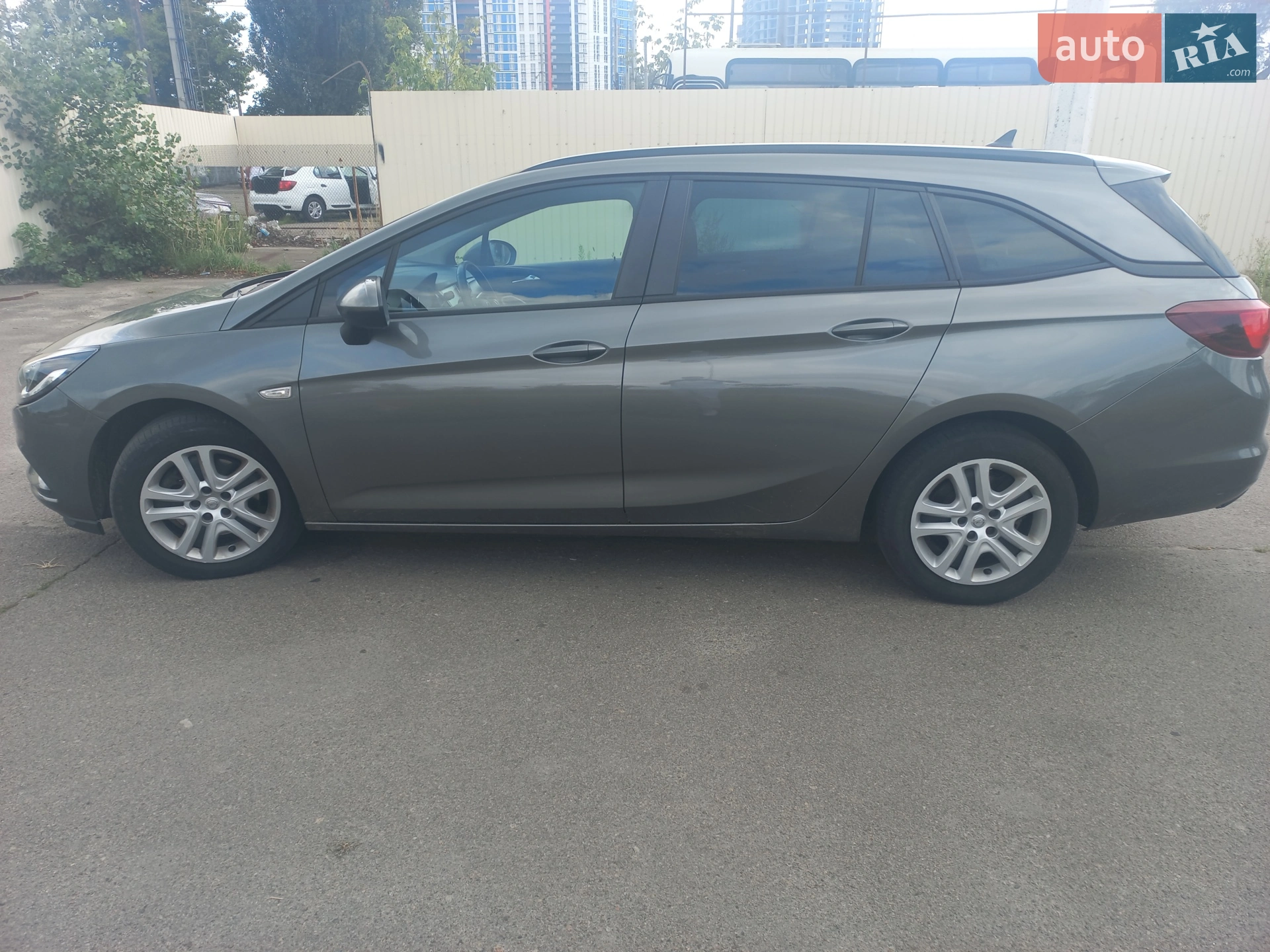 2017 Opel Astra - мініатюра 2