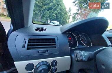 Универсал Opel Astra 2008 в Житомире