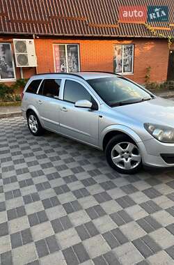 Універсал Opel Astra 2006 в 