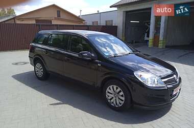 Универсал Opel Astra 2009 в 