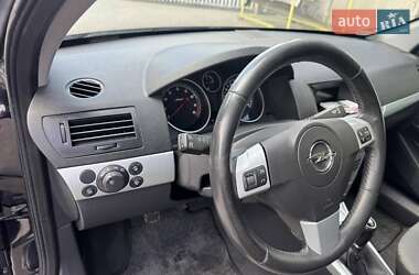 Универсал Opel Astra 2009 в 