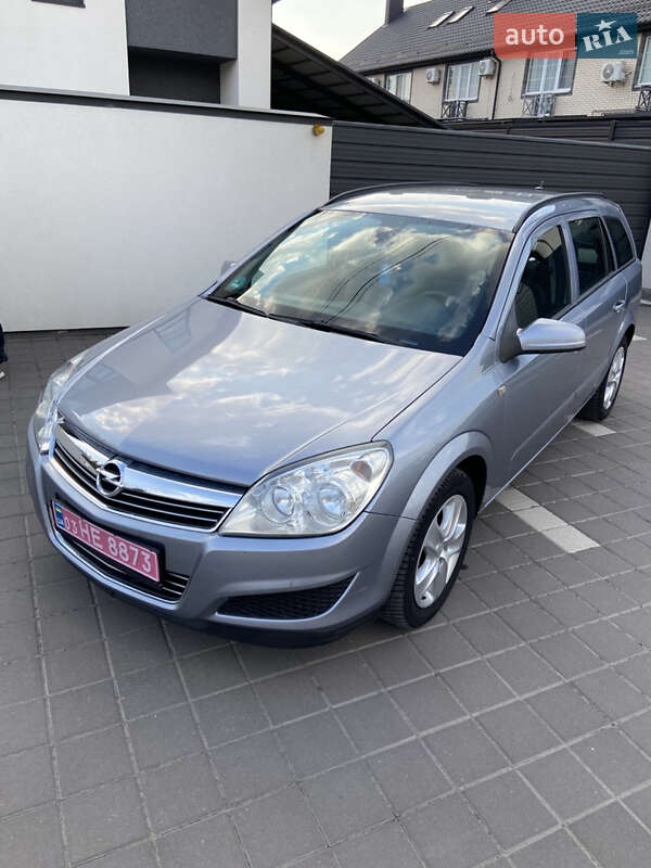 Opel Astra 2008