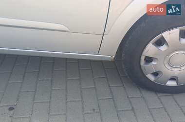 Универсал Opel Astra 2005 в 