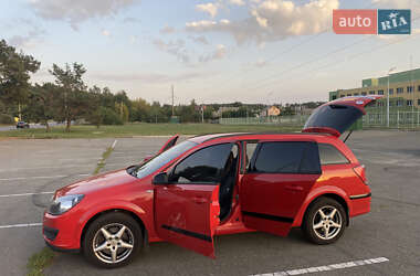 Универсал Opel Astra 2005 в Киеве